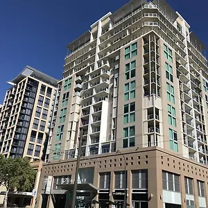 96 North Terrace Embassy Apartment Adelaide
